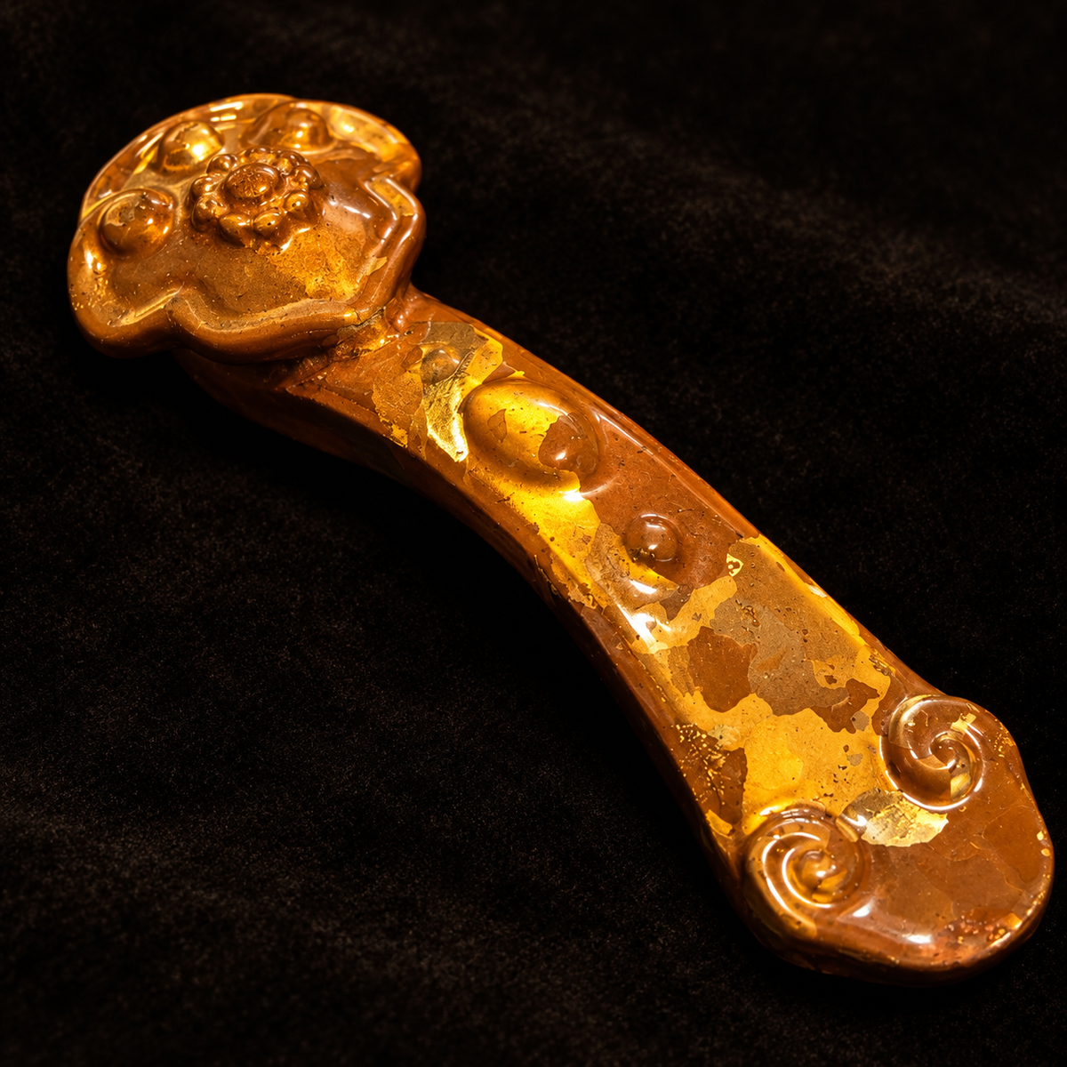 VC-UK-014 — original product surface and craftsmanship detail