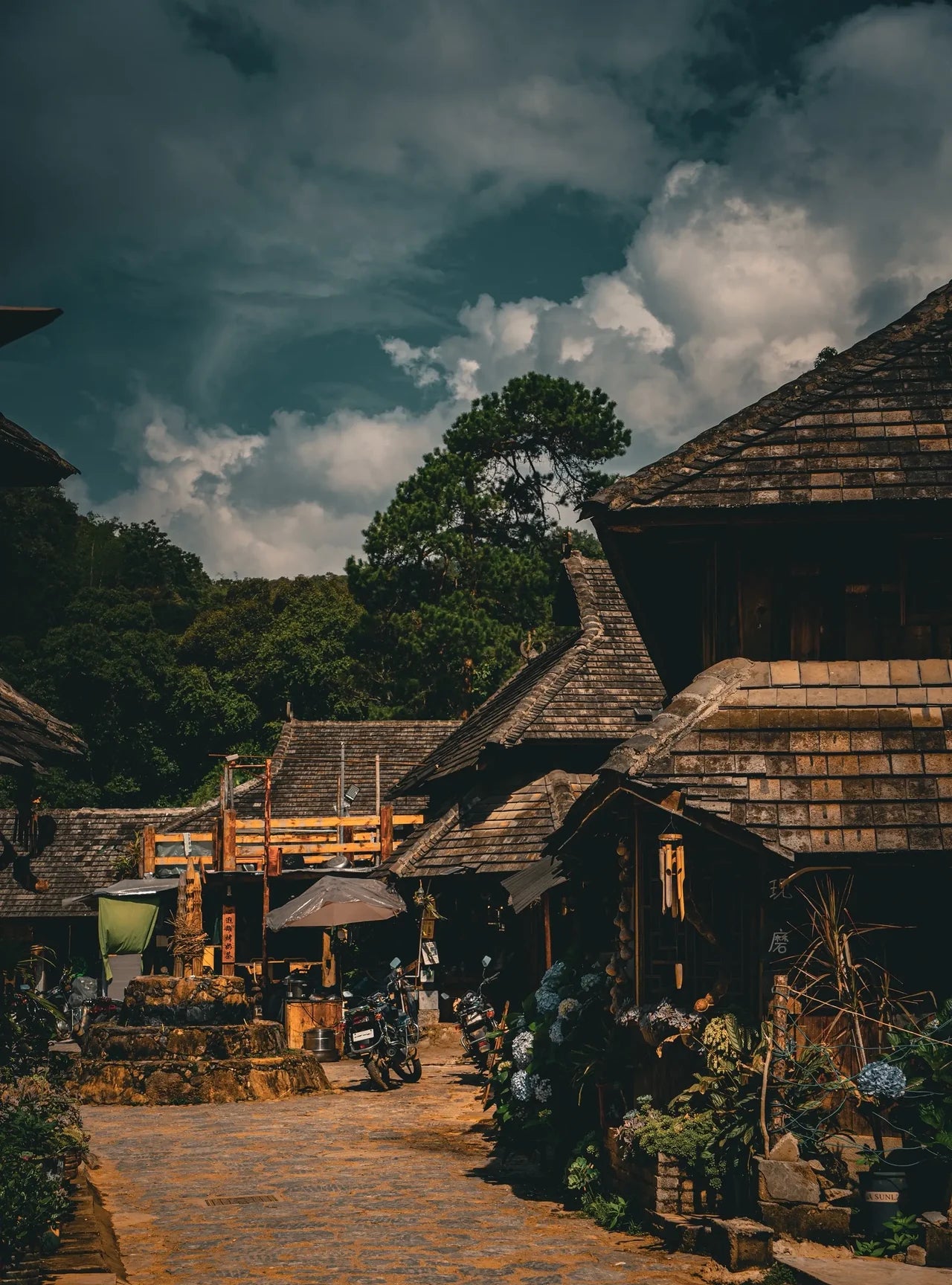 Wooden village houses in Jingmai