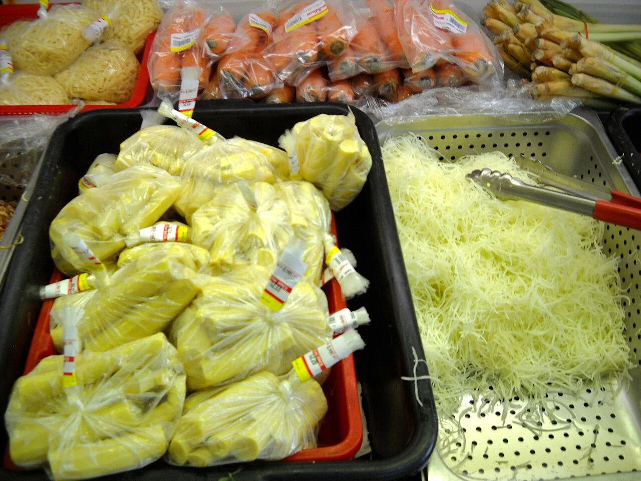 Shredded papaya (4707475314)