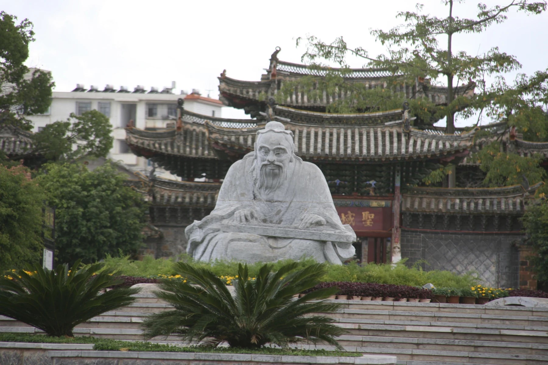 China Jianshui - Confucius Temple - 5421272982