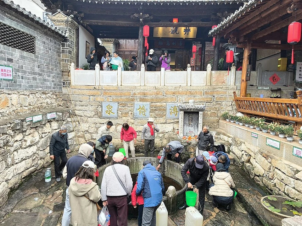 2025-02-07 Pubo Spring (Daban Well), Jianshui 建水溥博泉（大板井） 01